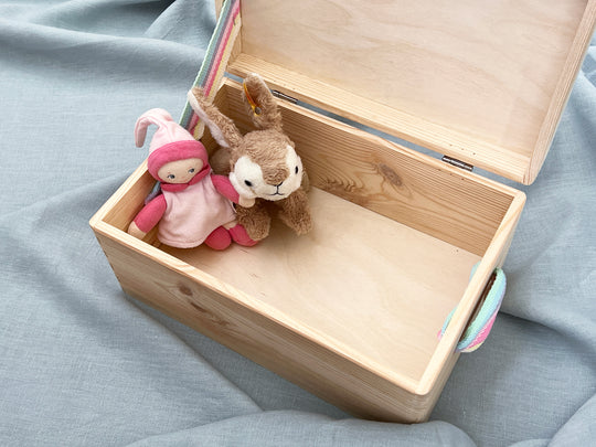 Regenbogen Groß | Erinnerungskiste Baby | Personalisierte Erinnerungsbox aus Holz | Geschenk Geburt, Taufe, Schwangerschaft, Babyparty, Kommunion